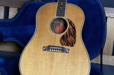 Gibson Custom Shop J-45 Custom Antique Natural-6.jpg
